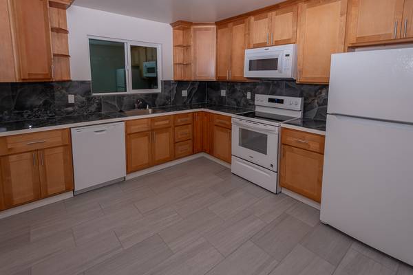 837 Blair Ave. #3